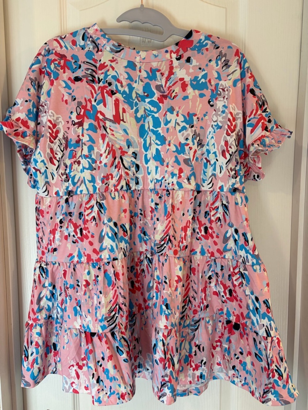 Women’s boutique shirt Pink Tiered Floral Print Top